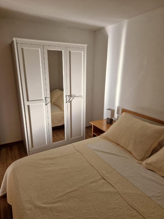 Apartment Misic Ртина Экстерьер фото